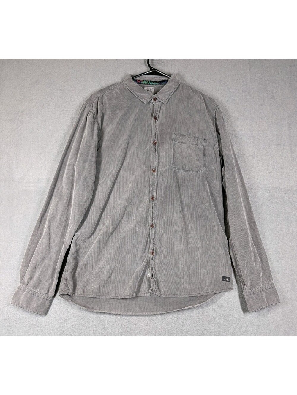 Quiksilver Mens Large Slim Gray Corduroy Button Front Long Sleeve Shirt Casual